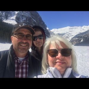 Meet your Posher, Connie